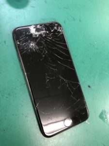 iPhone８Plus,ガラス割れ,葛西