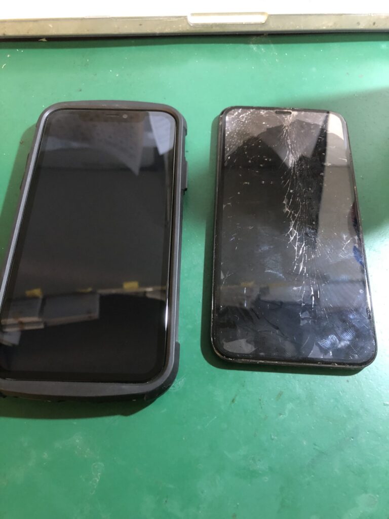 iPhone XS 画面修理いたしました！