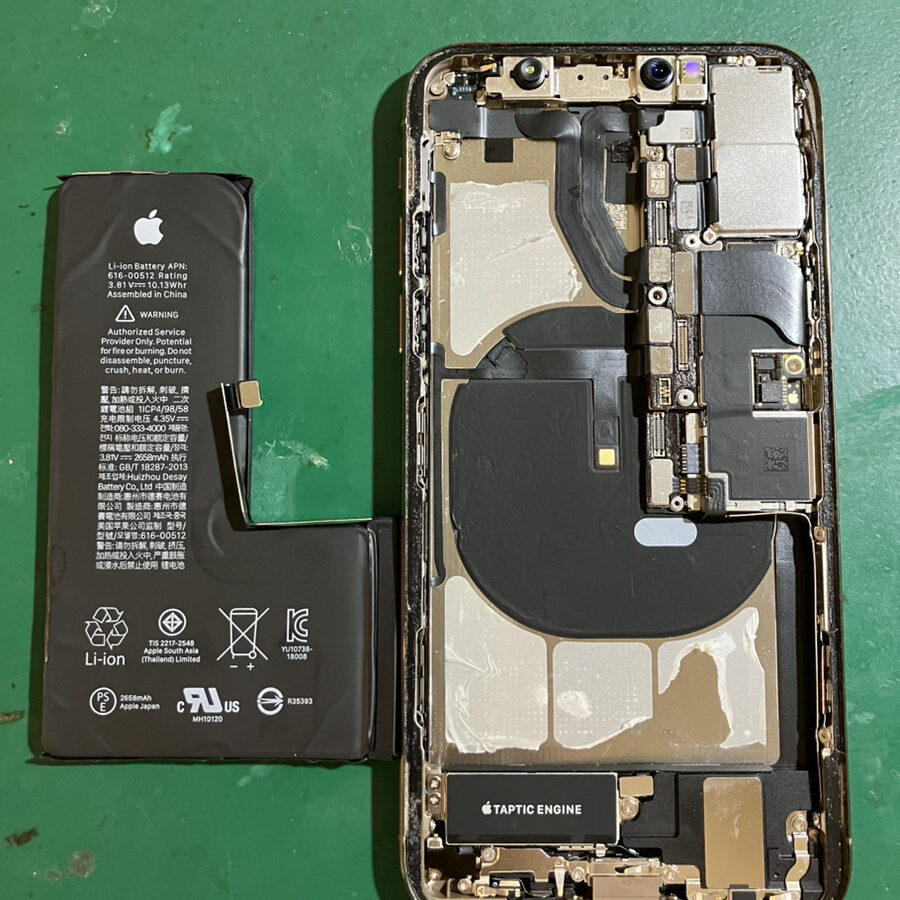 静岡店:iPhoneXSバッテリー交換即日対応！