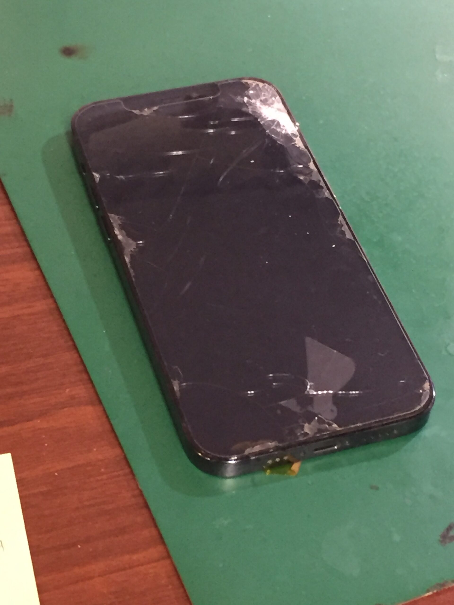 静岡店:iPhone12Proの画面交換を致しました！