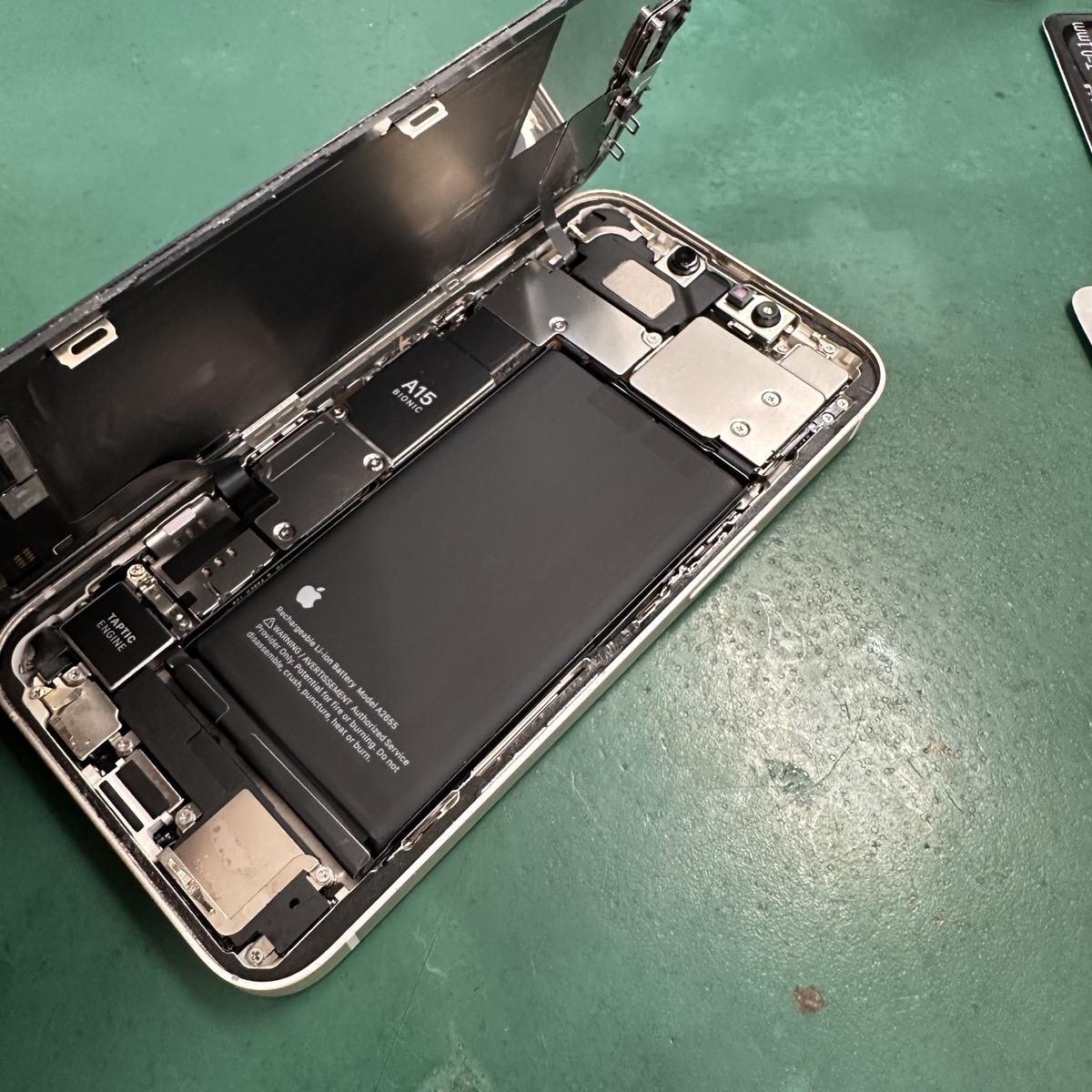 松戸店: iPhone13の画面修理を致しました！