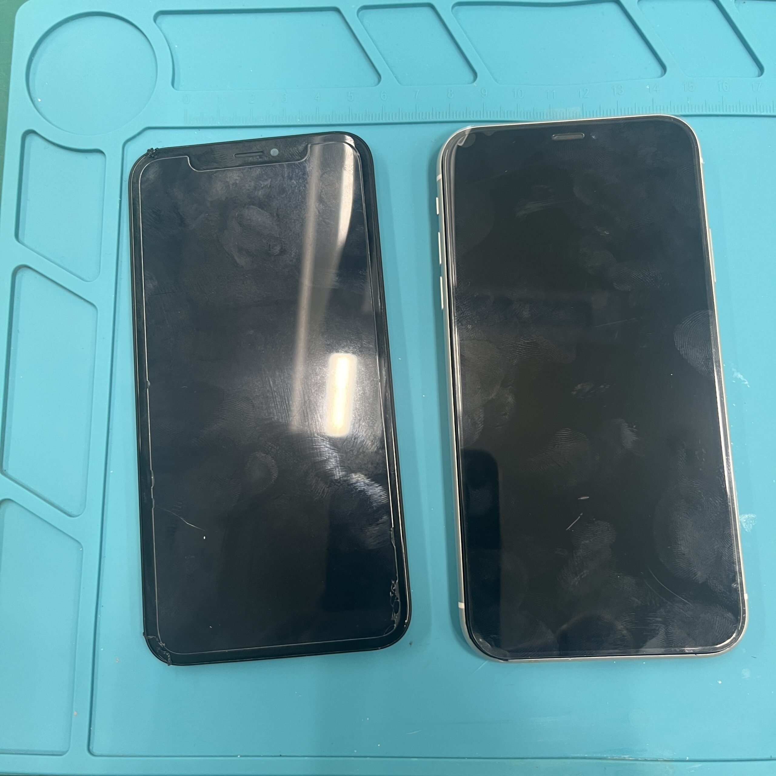 成東店：iPhoneXR重度画面交換20分修理完了！！山武市からお越しのお客様