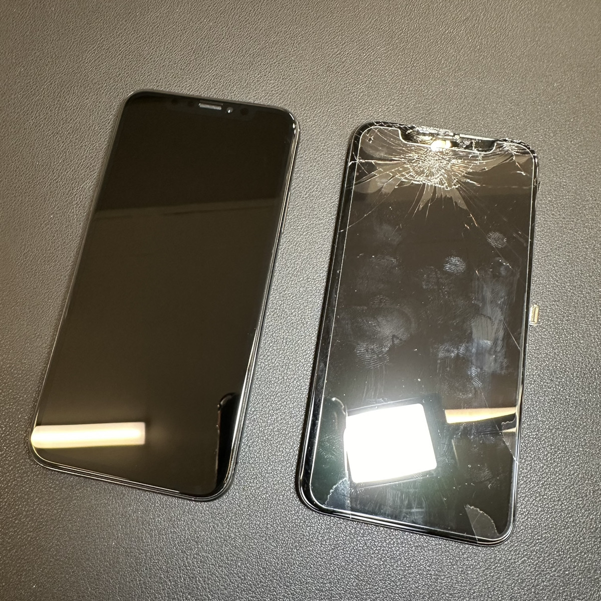 浦和店：iPhoneXの重度液晶割れ、20分で解決！