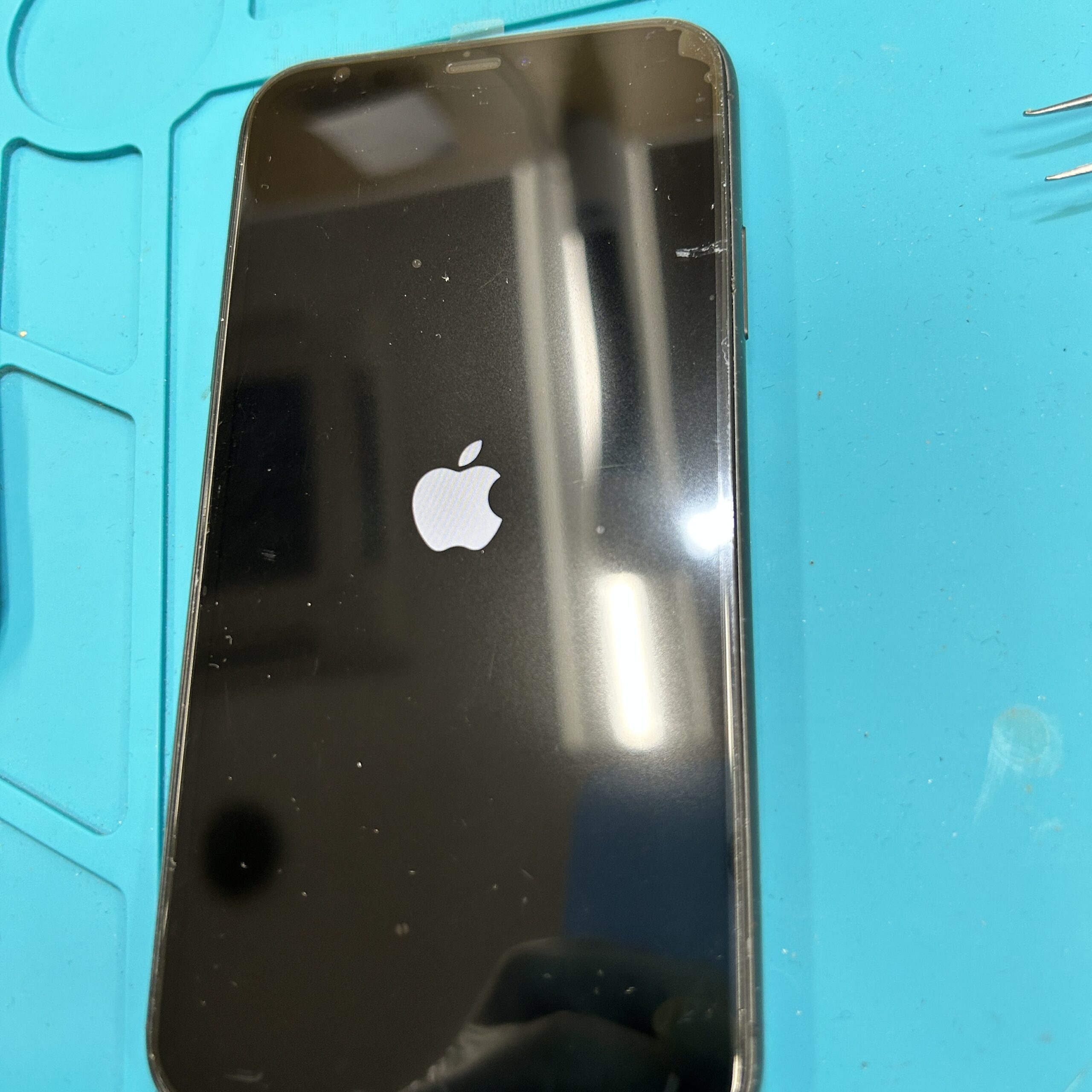 成東店：iPhone11 軽度画面割れ　東金市よりお越しのお客様