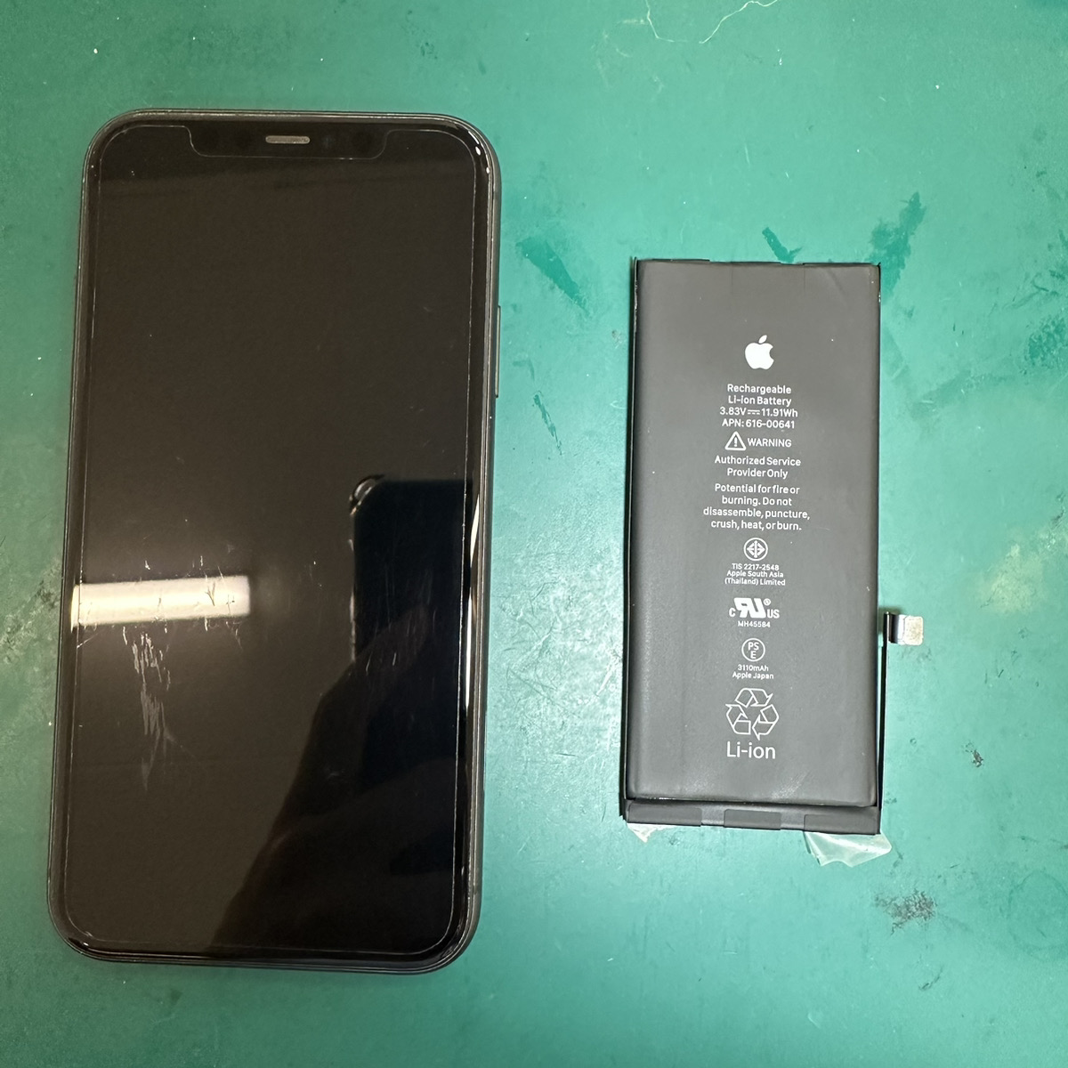 浦和店：iPhone11のバッテリー交換を約20分で完了しました。