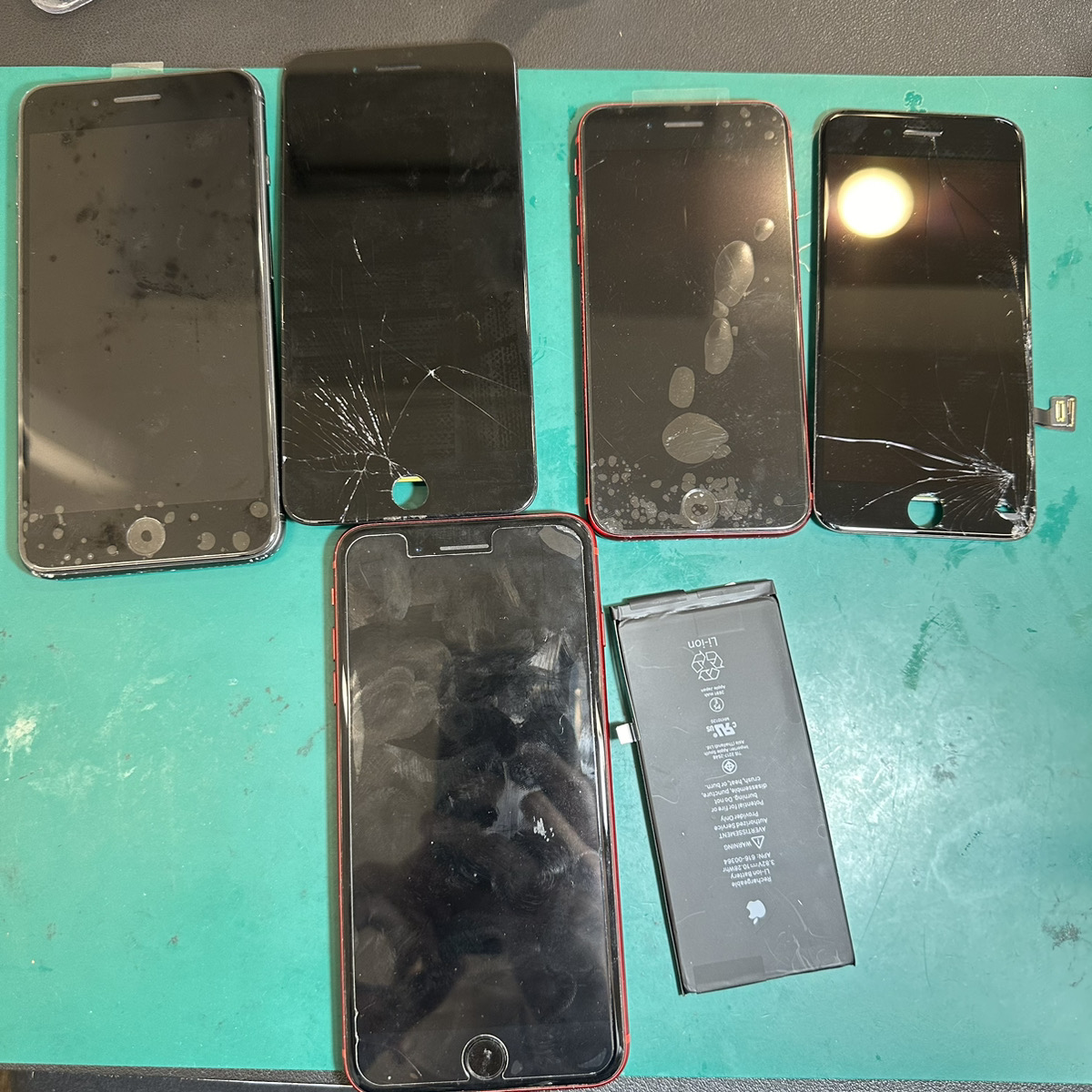 浦和店：さいたま市からiPhone3機種修理！