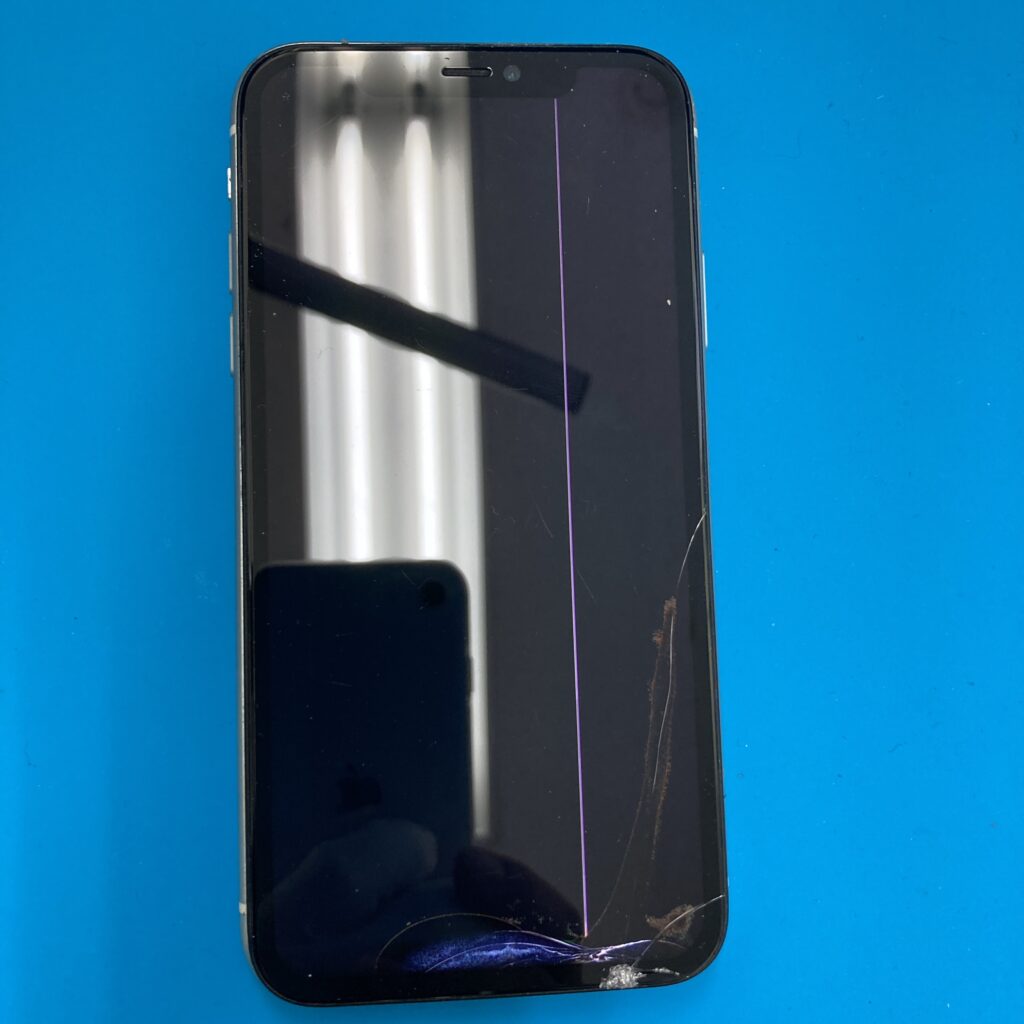 iPhone11 重度ガラス