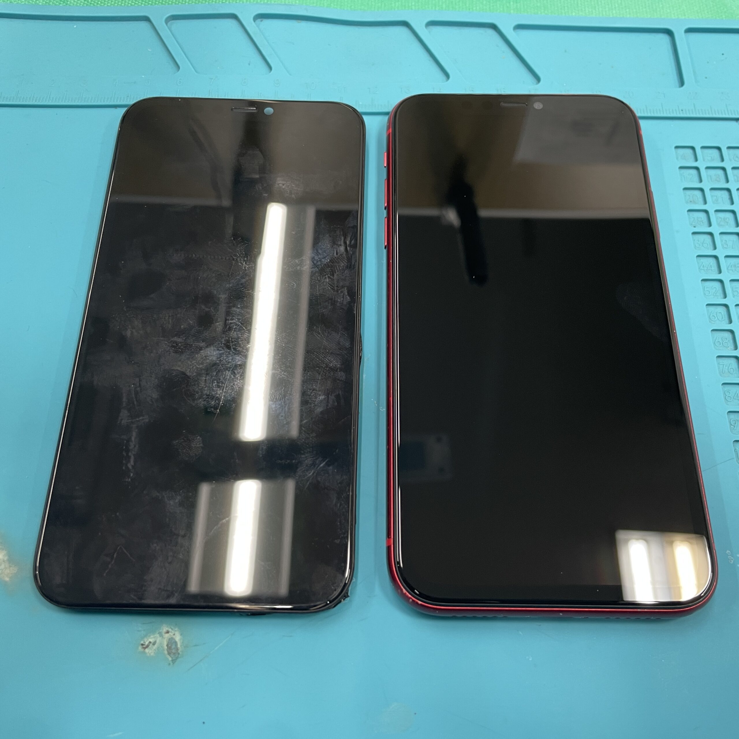 成東店：iPhone11の液晶漏れ修理事例