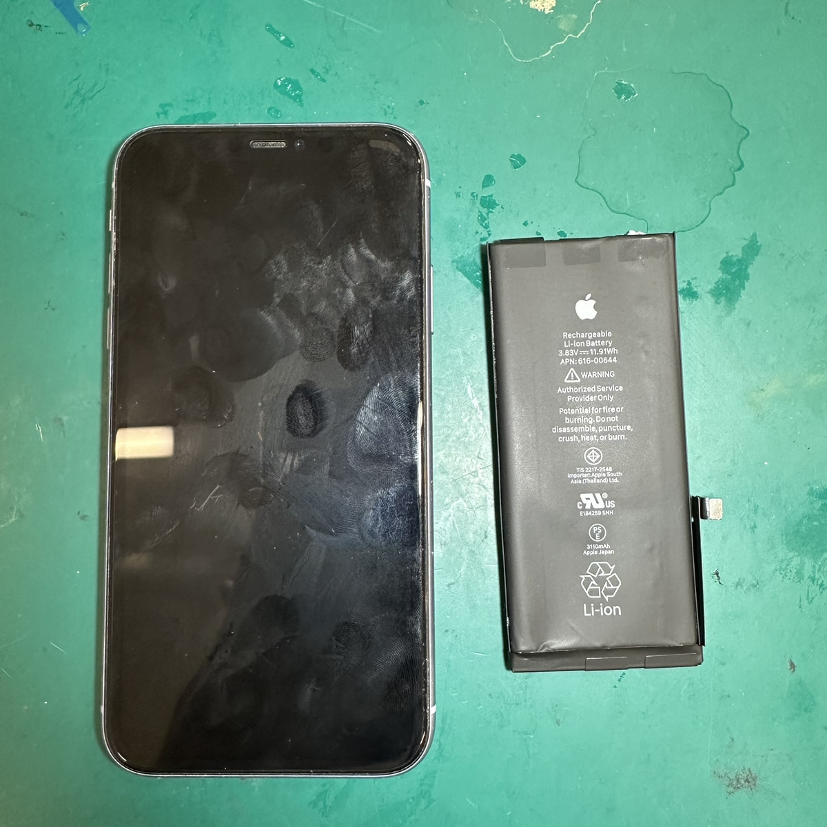 浦和店： iPhone11バッテリー交換、約20分で完了！！