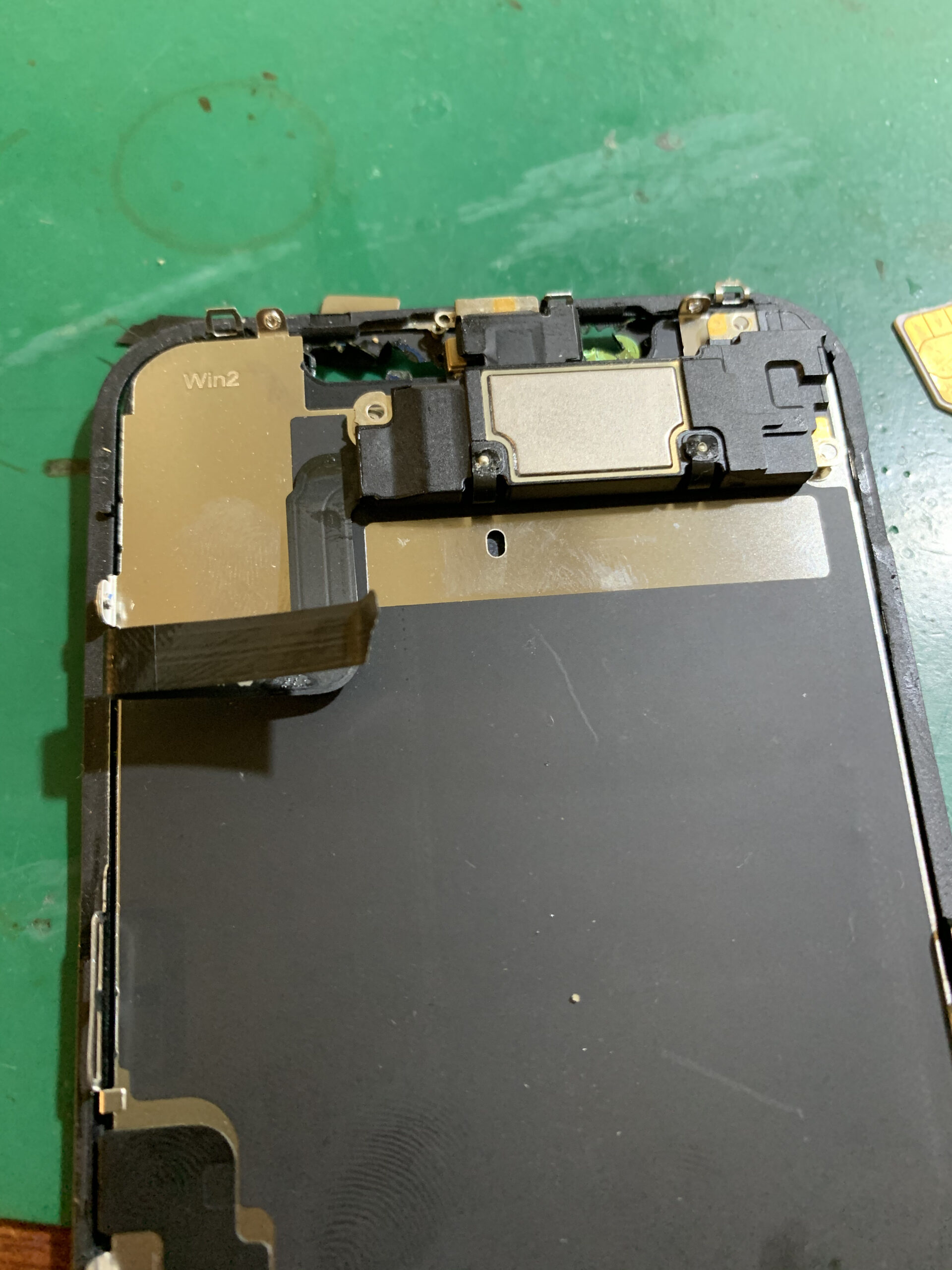 静岡店：iPhoneX 電話中相手の声が聞こえない不具合の修理