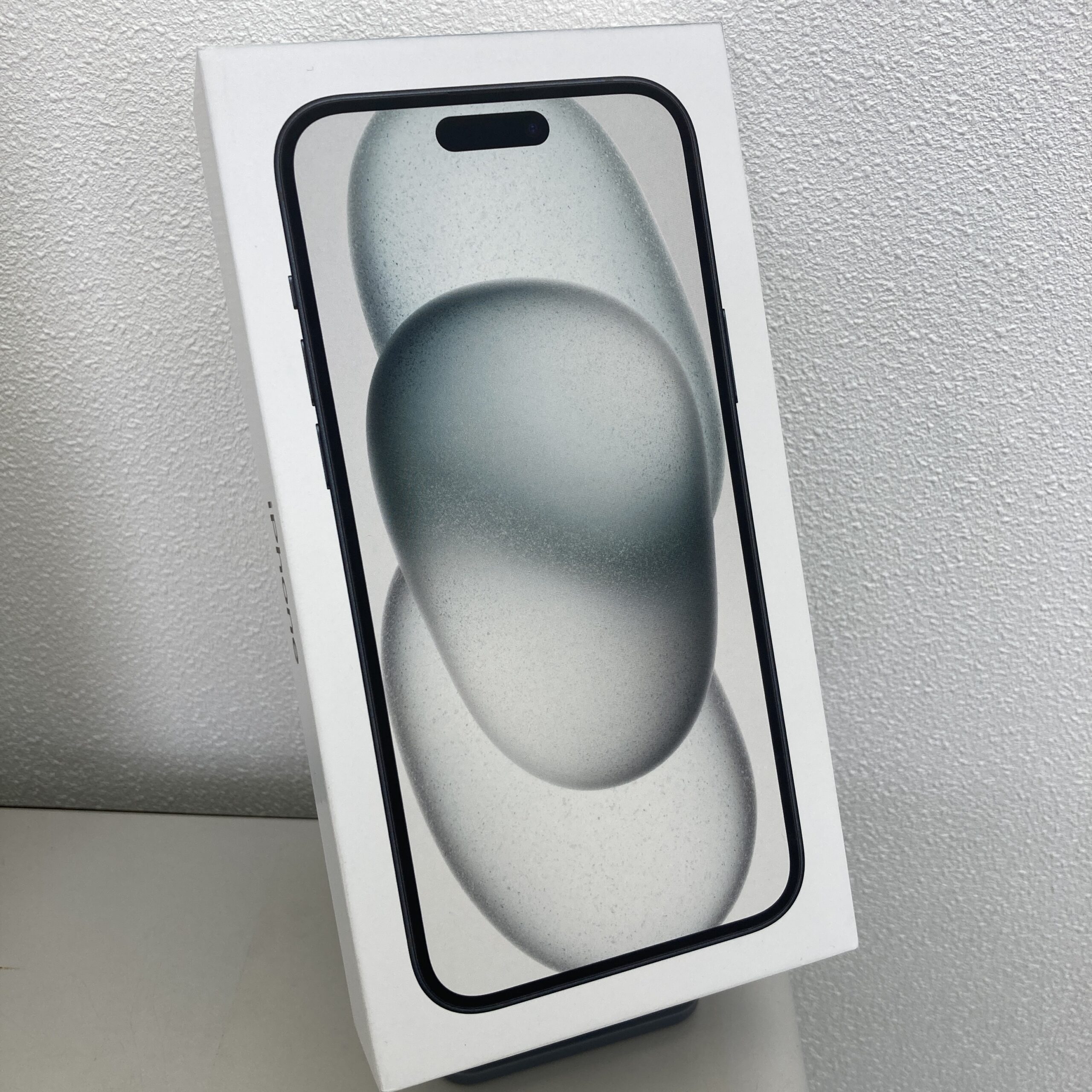 iPhone15Plus　128GB 新品未開封