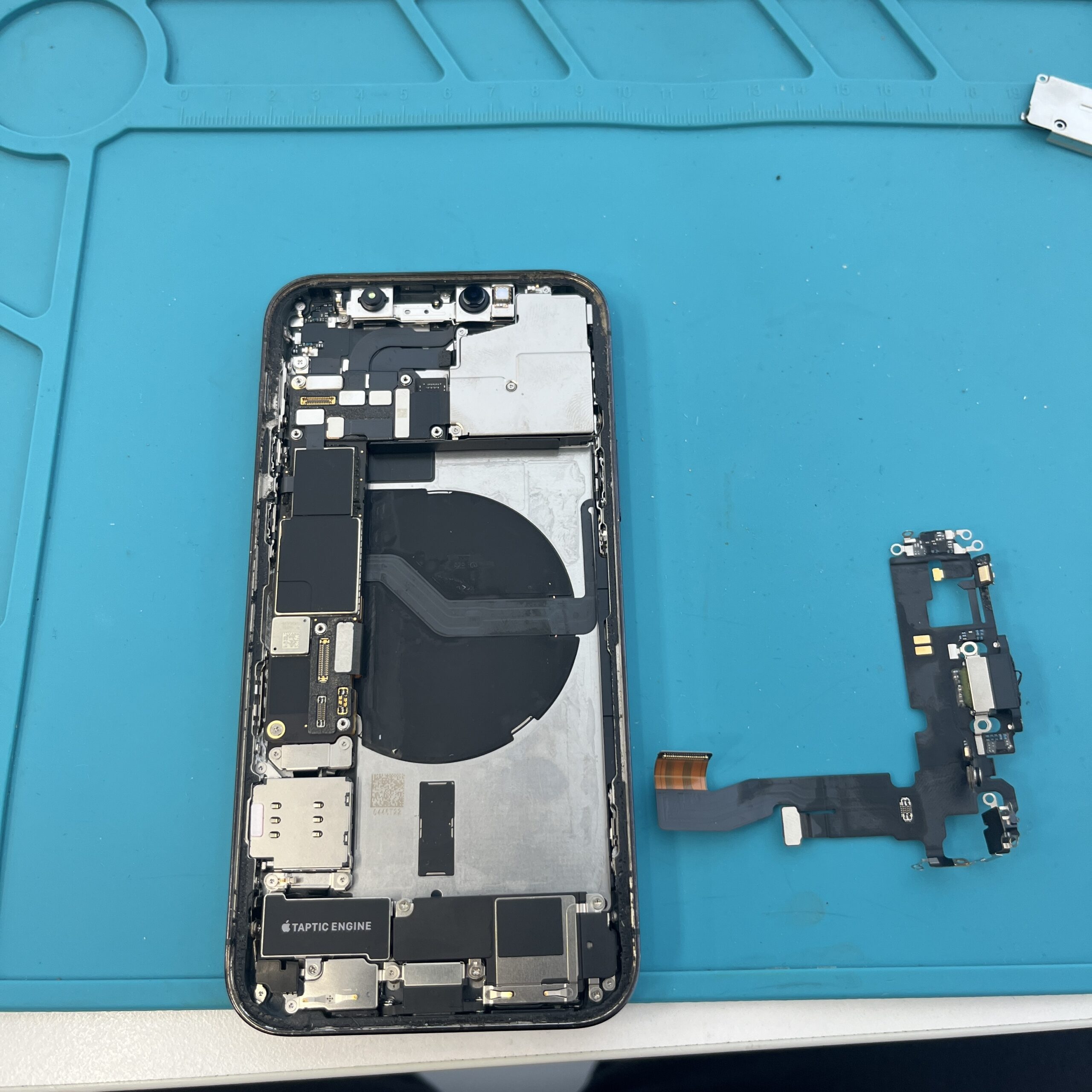 成東店：iPhone 12 Proのドック交換を18,480円で迅速対応！山武郡よりお越しのお客様