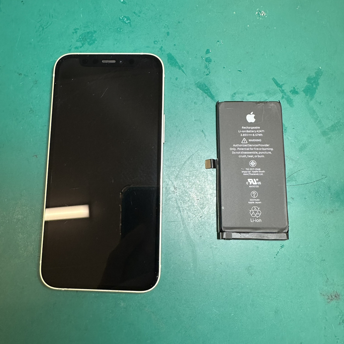 浦和店：iPhone12miniのバッテリー交換をしました！