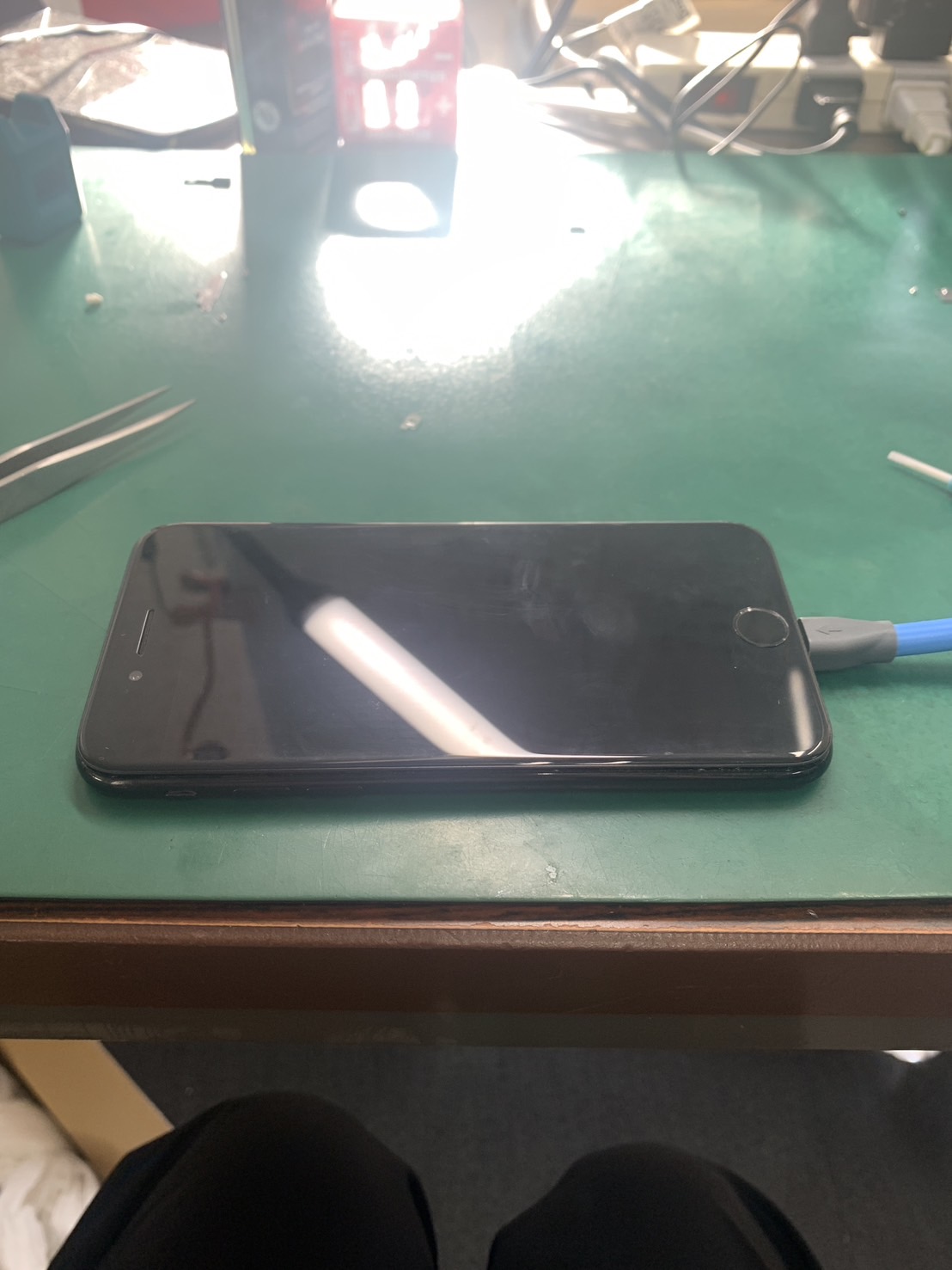 松戸店　iPhone7画面交換修理を7,480円でやらせていただきました！