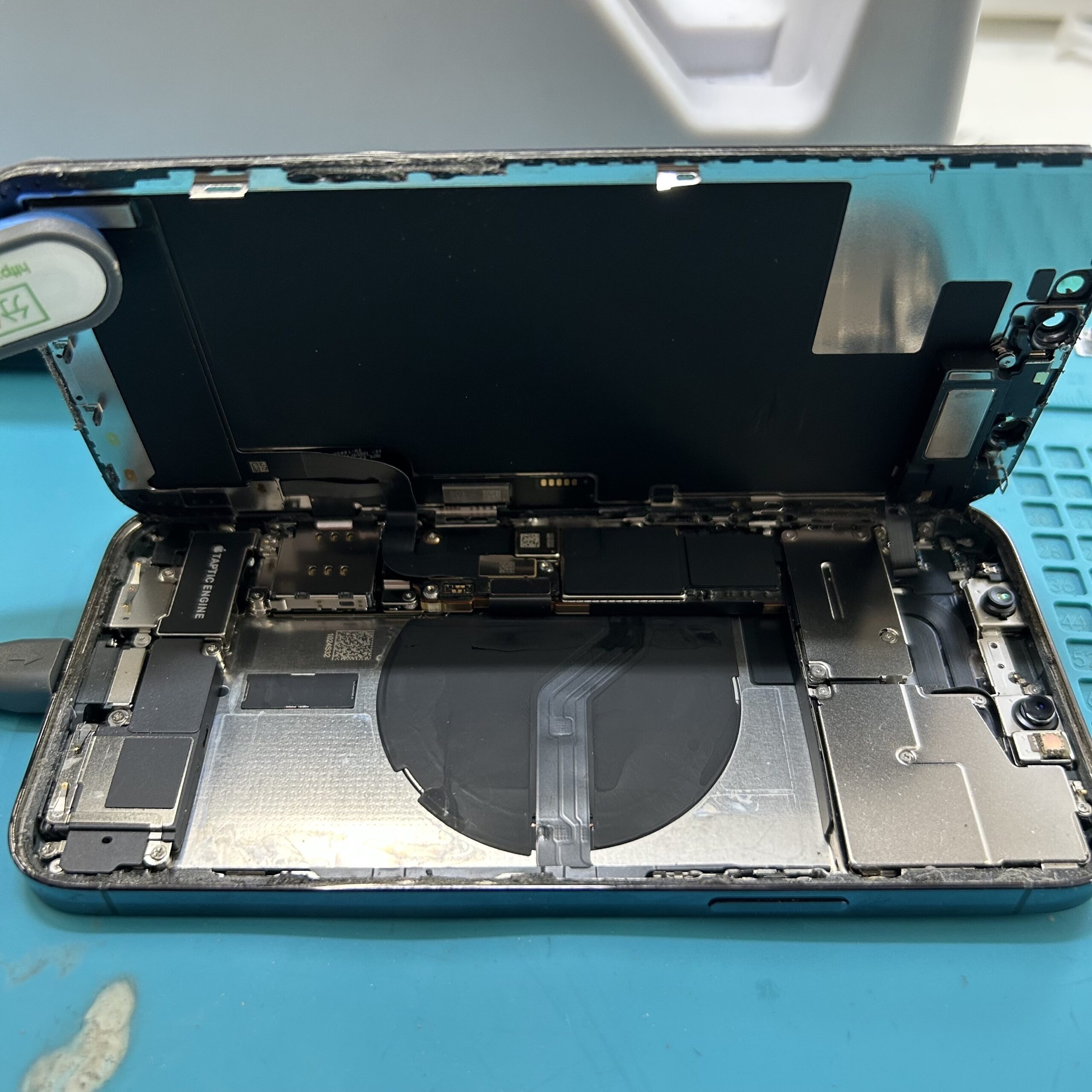 成東店：iPhone12Pro バッテリー交換 作業時間は40分！