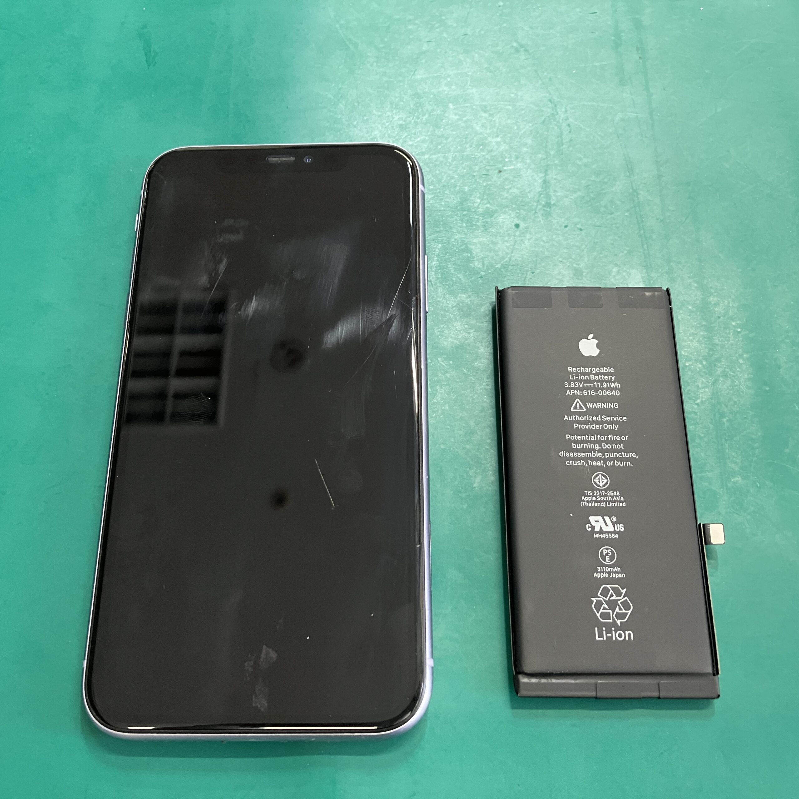 成東店：iPhone11のバッテリー交換6,380円で可能です！！