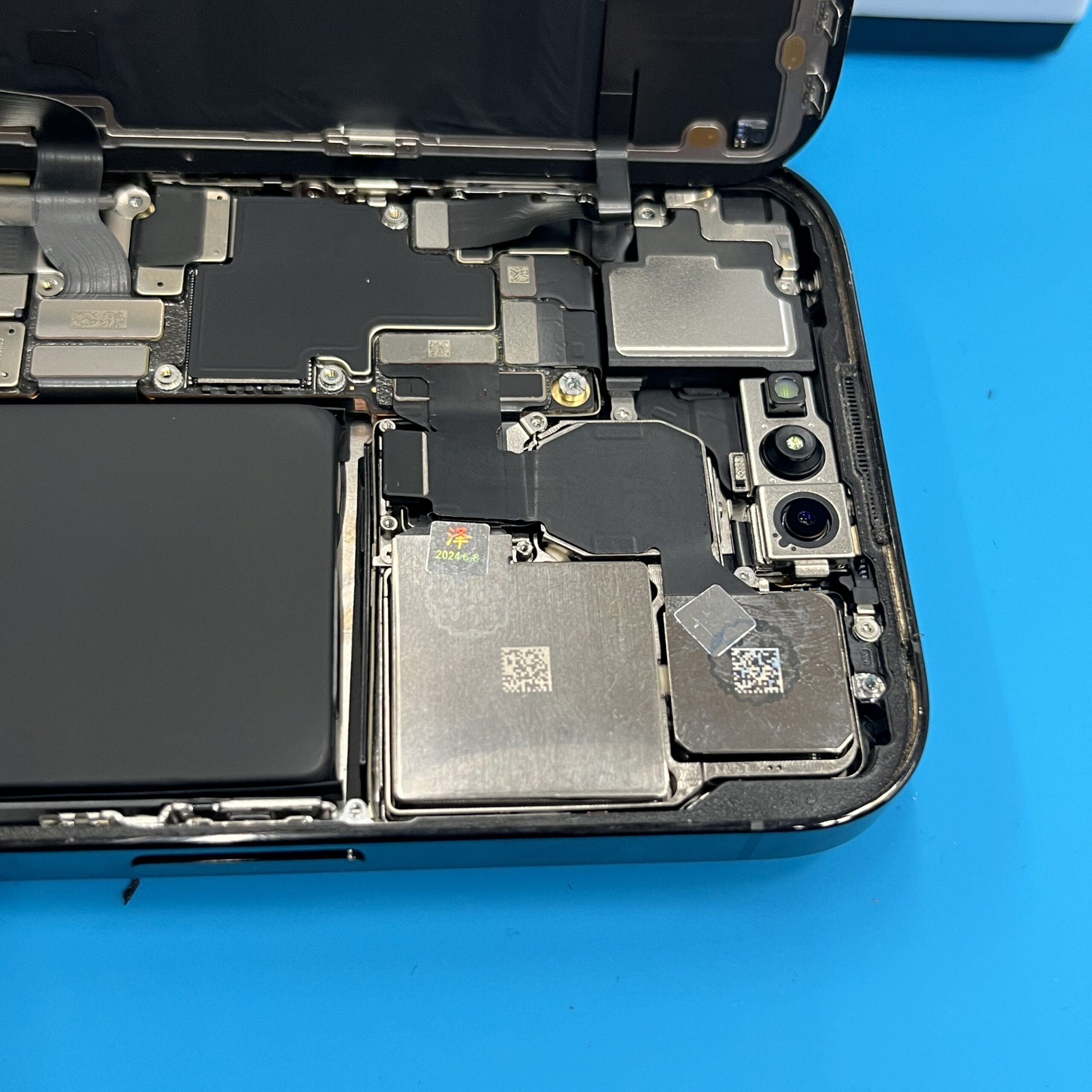 成東店：iPhone 14 Pro アウトカメラ交換 17,380円！即日修理対応