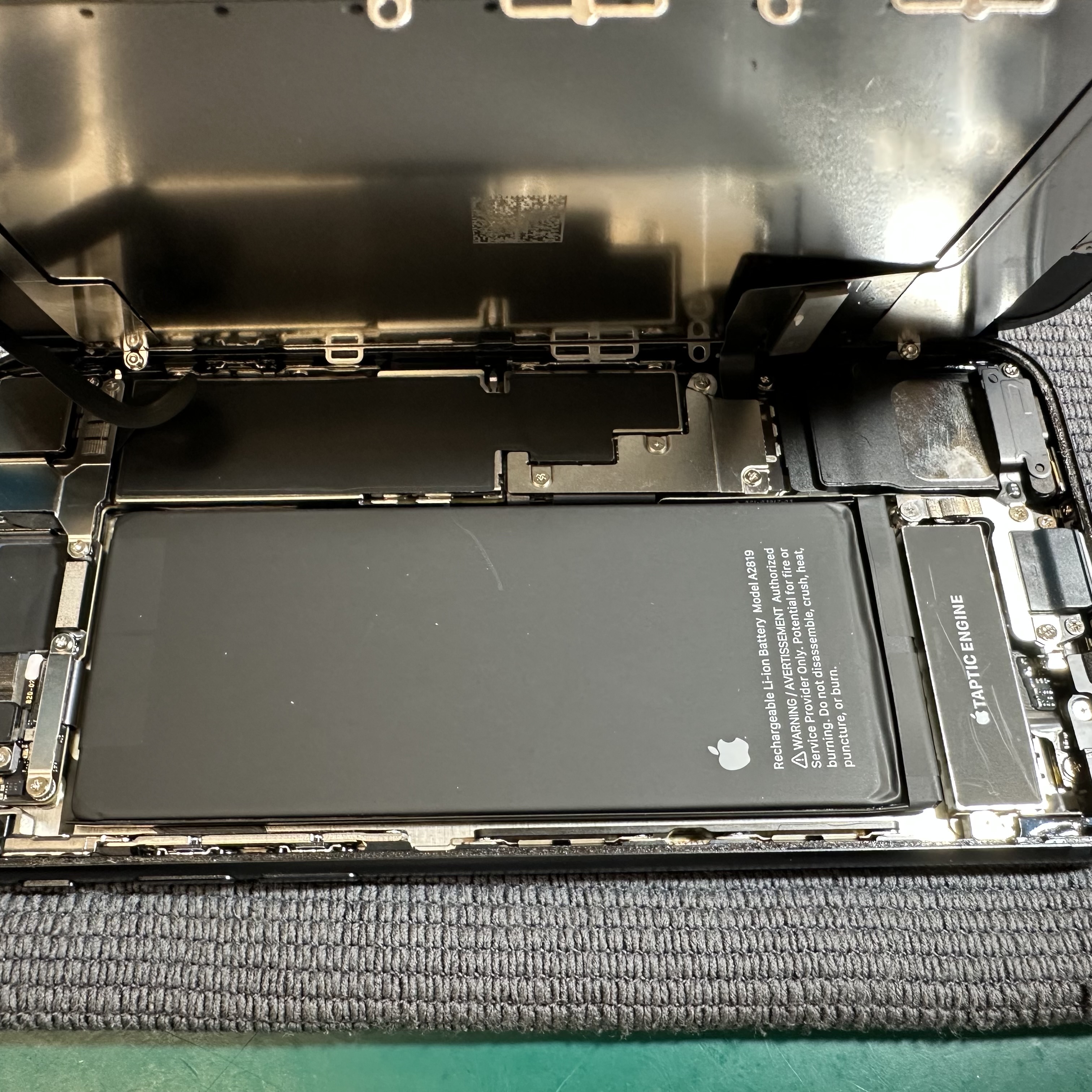 浦和店：iPhoneSE3の画面交換をしました！