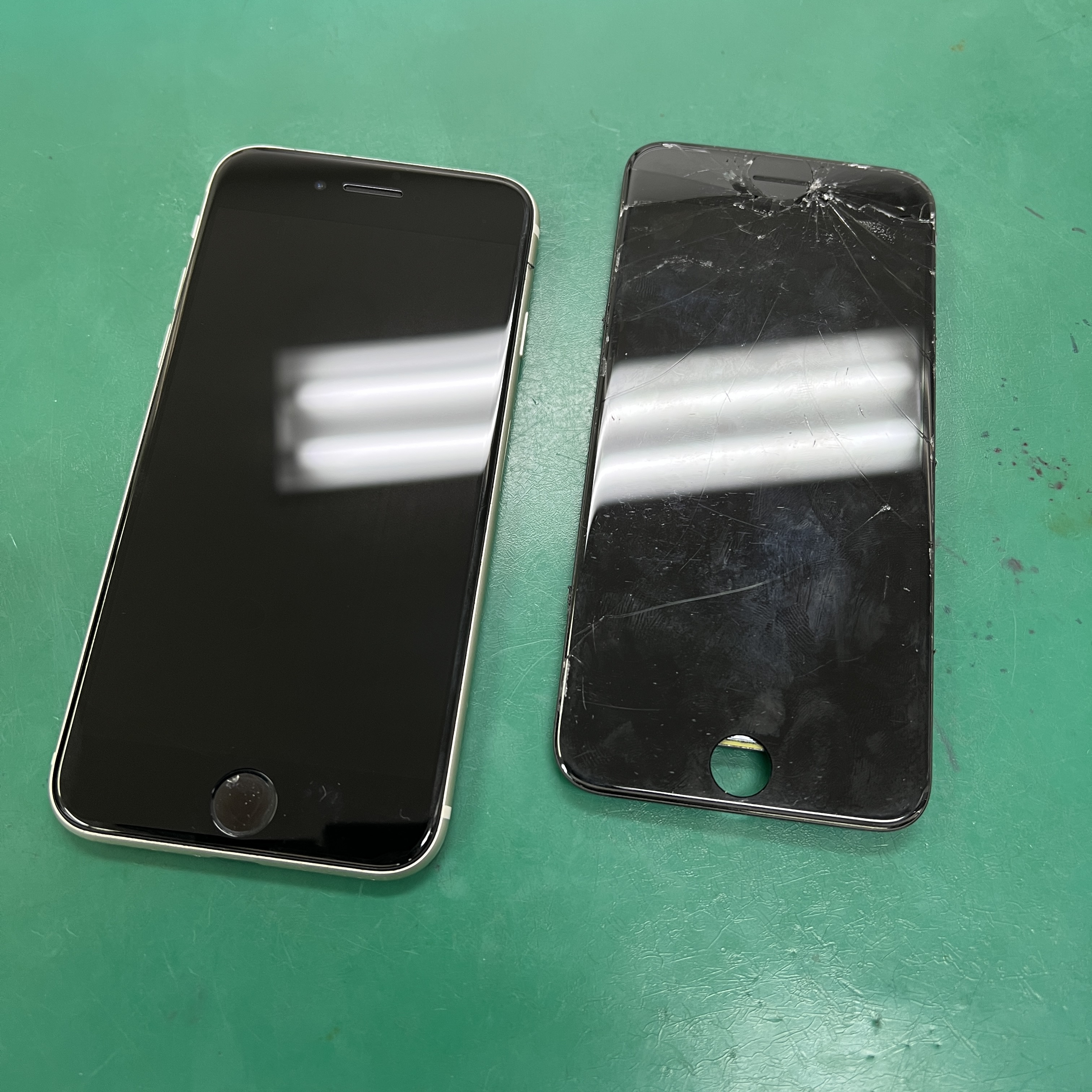 市原五井店：iPhone SE3 重度パネル交換修理 | 表示不良・タッチ不良も即日対応！