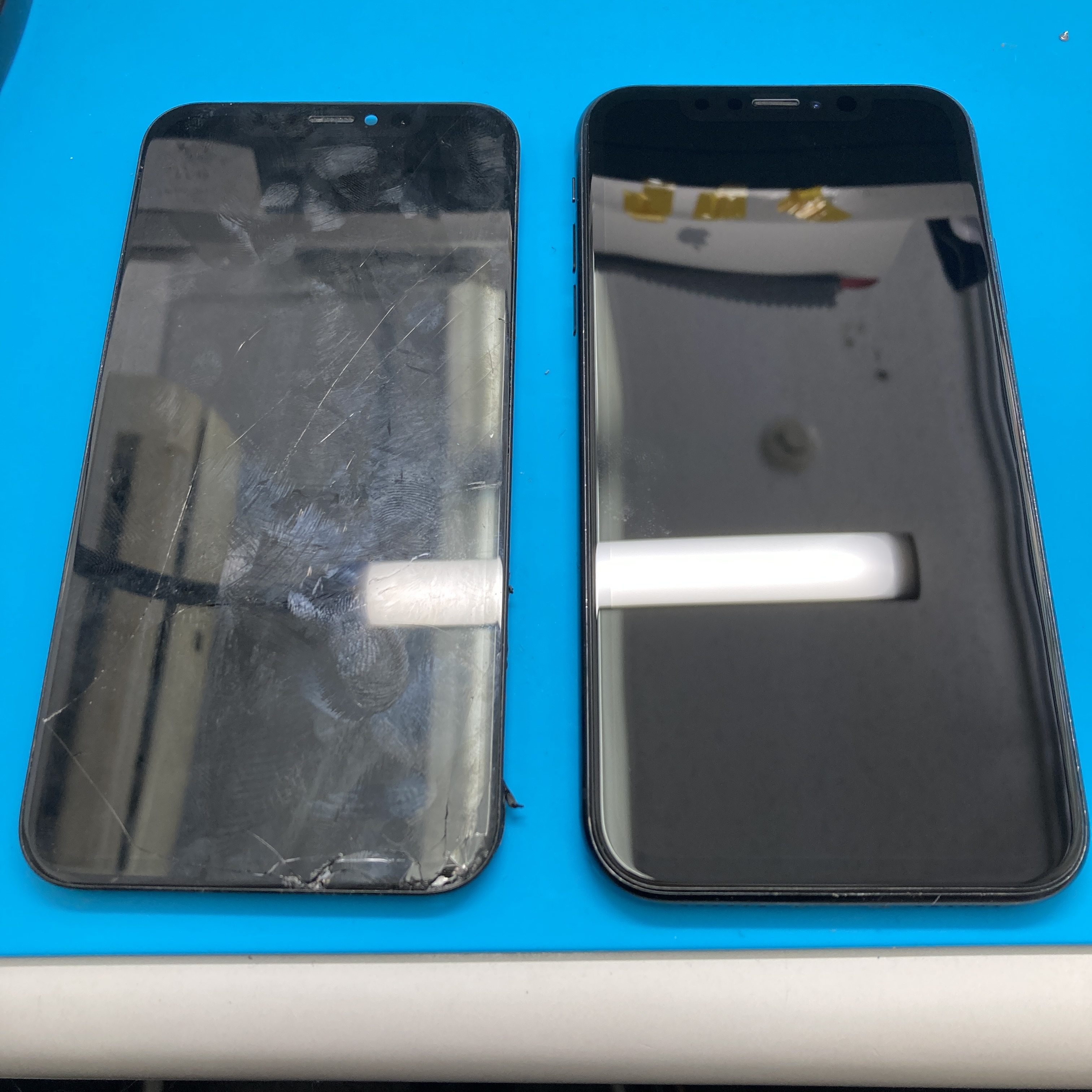 土浦店：iPhone XR 重度画面割れ修理を7,480円で実施しました！