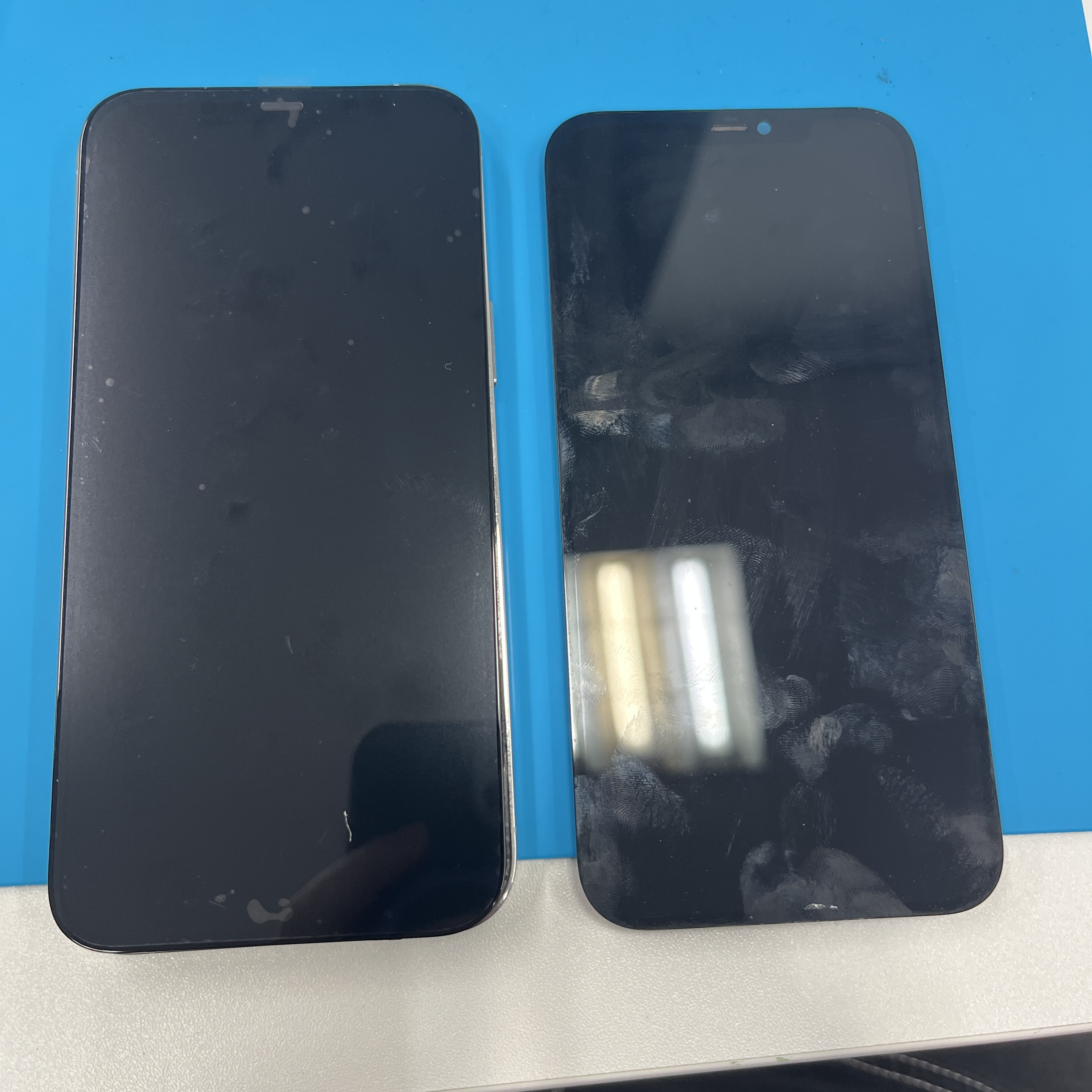 成東店：iPhone 12 Pro Maxの重度画面交換を16,280円で対応しました！山武市からお越しのお客様！！