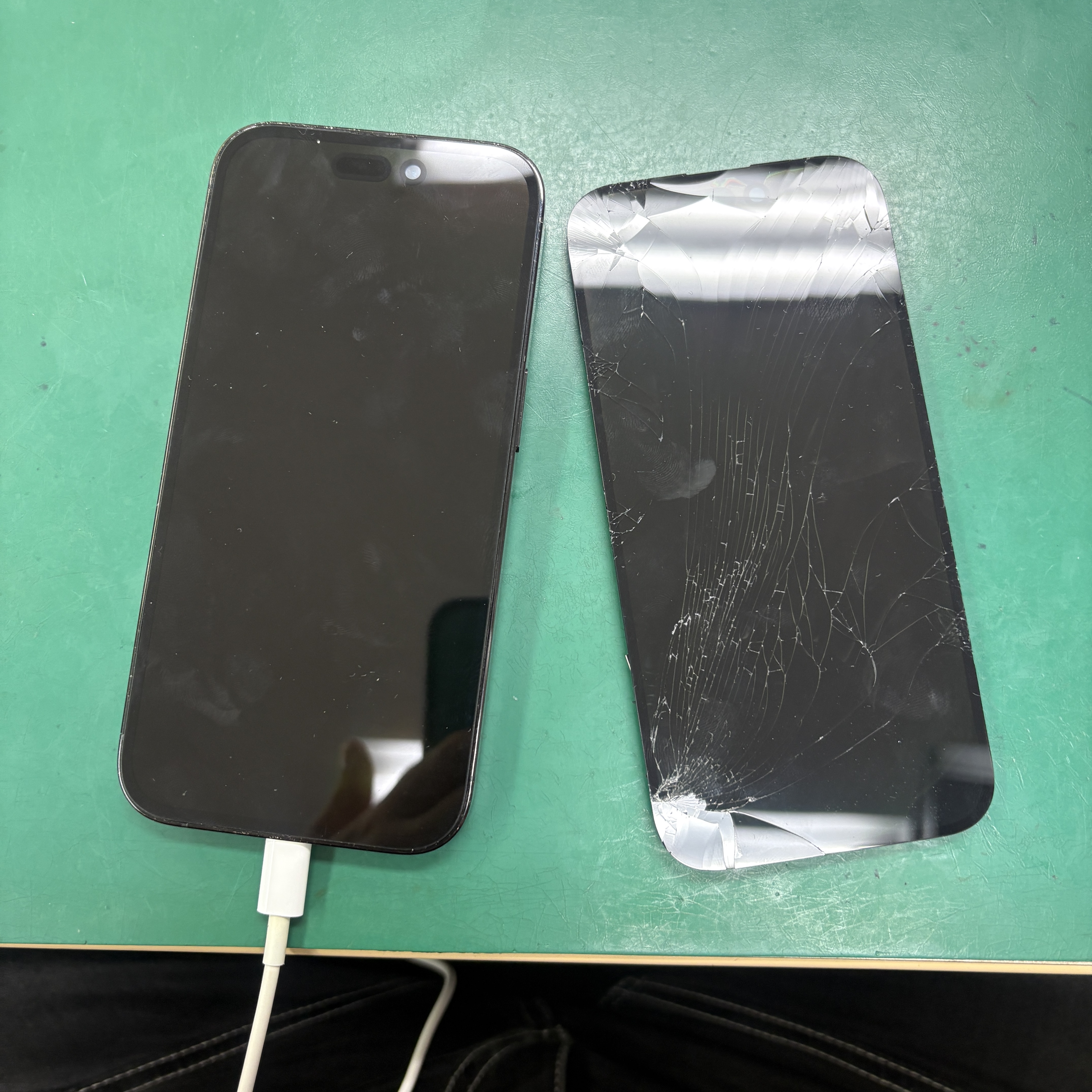 市原五井店：iPhone 14 Pro 画面重度交換修理を15,180円で実施しました！