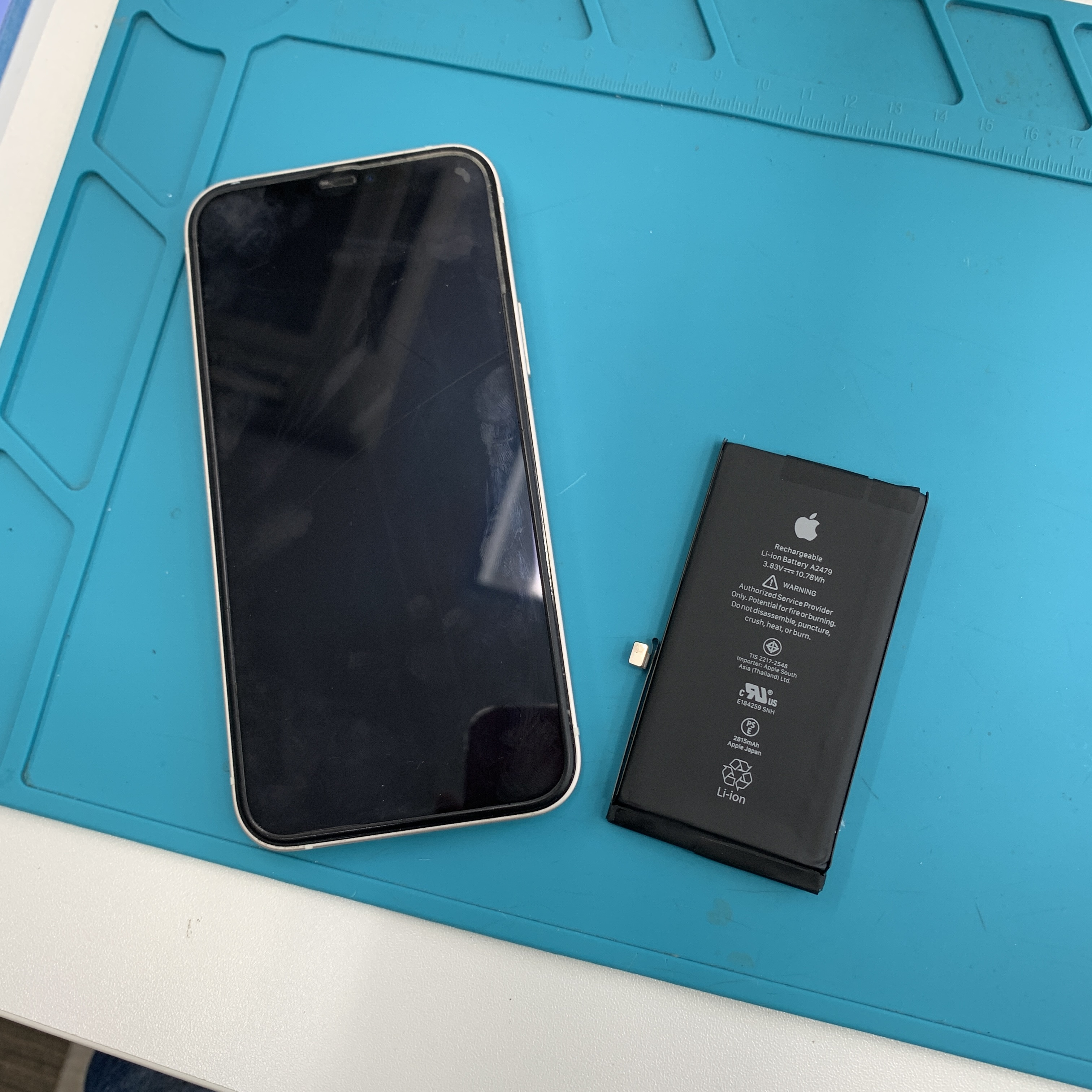 成東店：iPhone12のバッテリー交換を行いました！