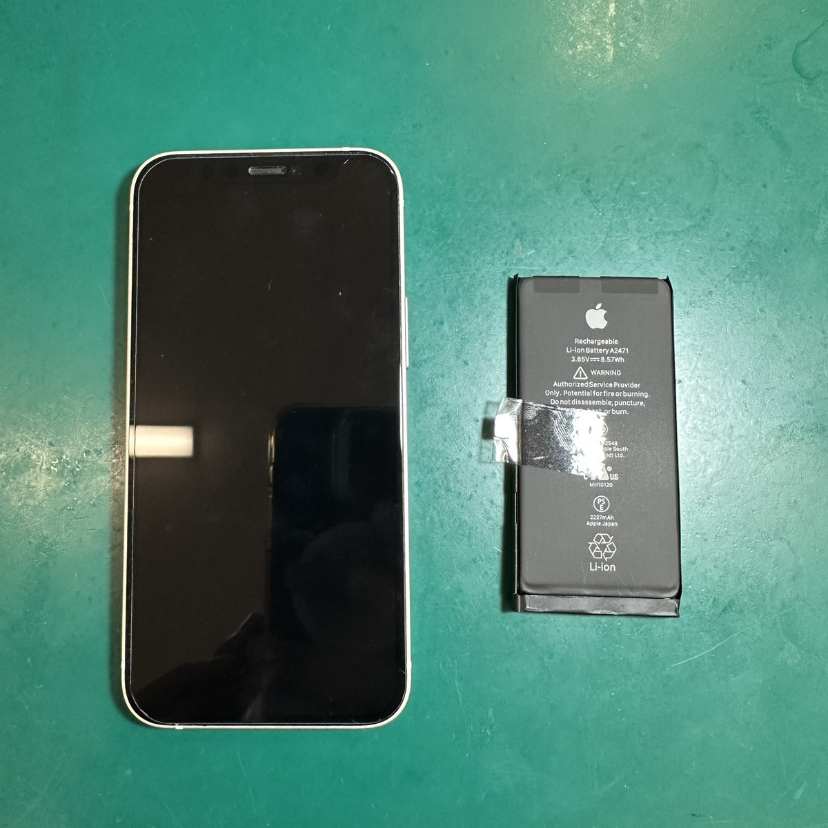 浦和店：iPhone12miniのバッテリー交換、約20分で完了！
