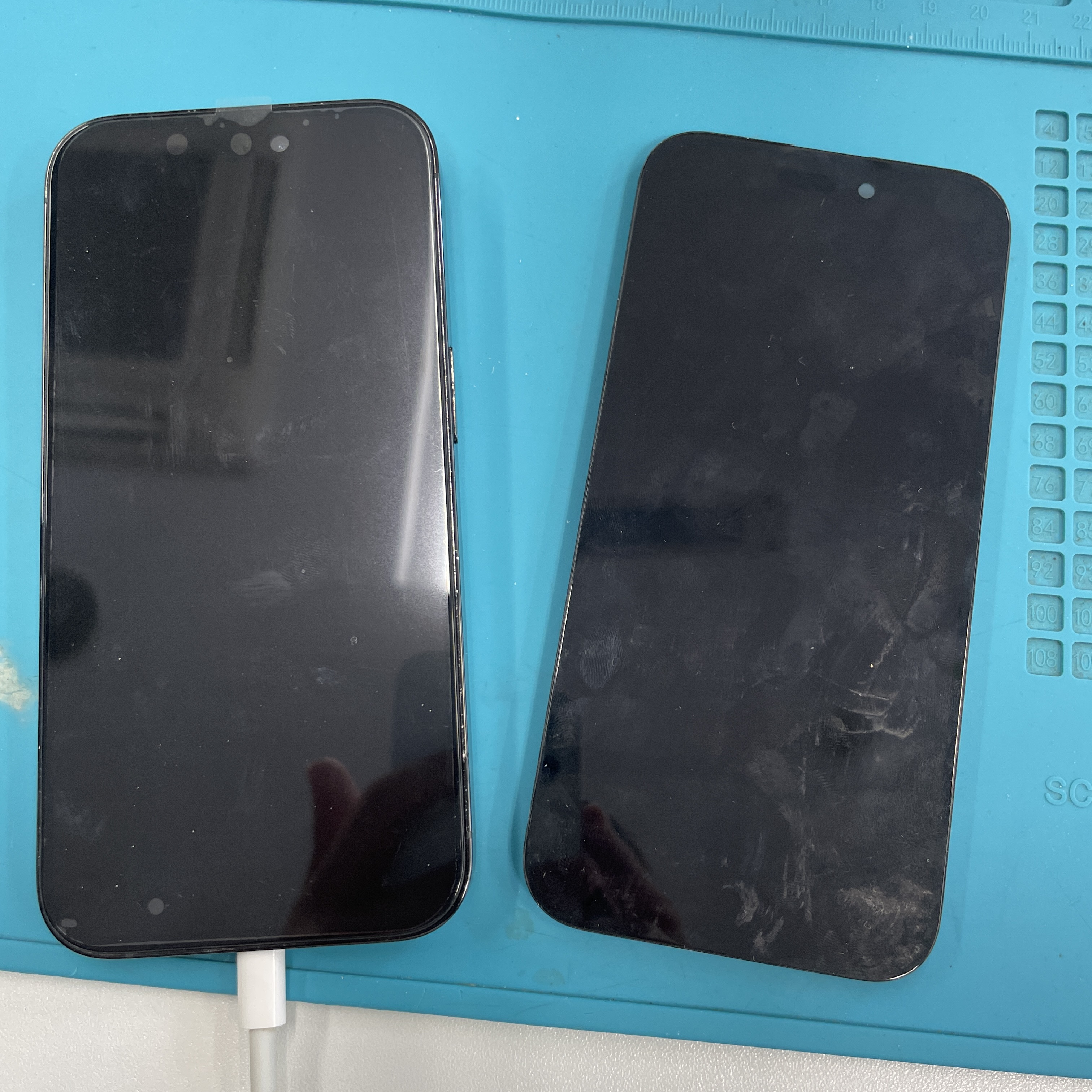 成東店：iPhone14 Proの重度画面交換を15,180円で実施！