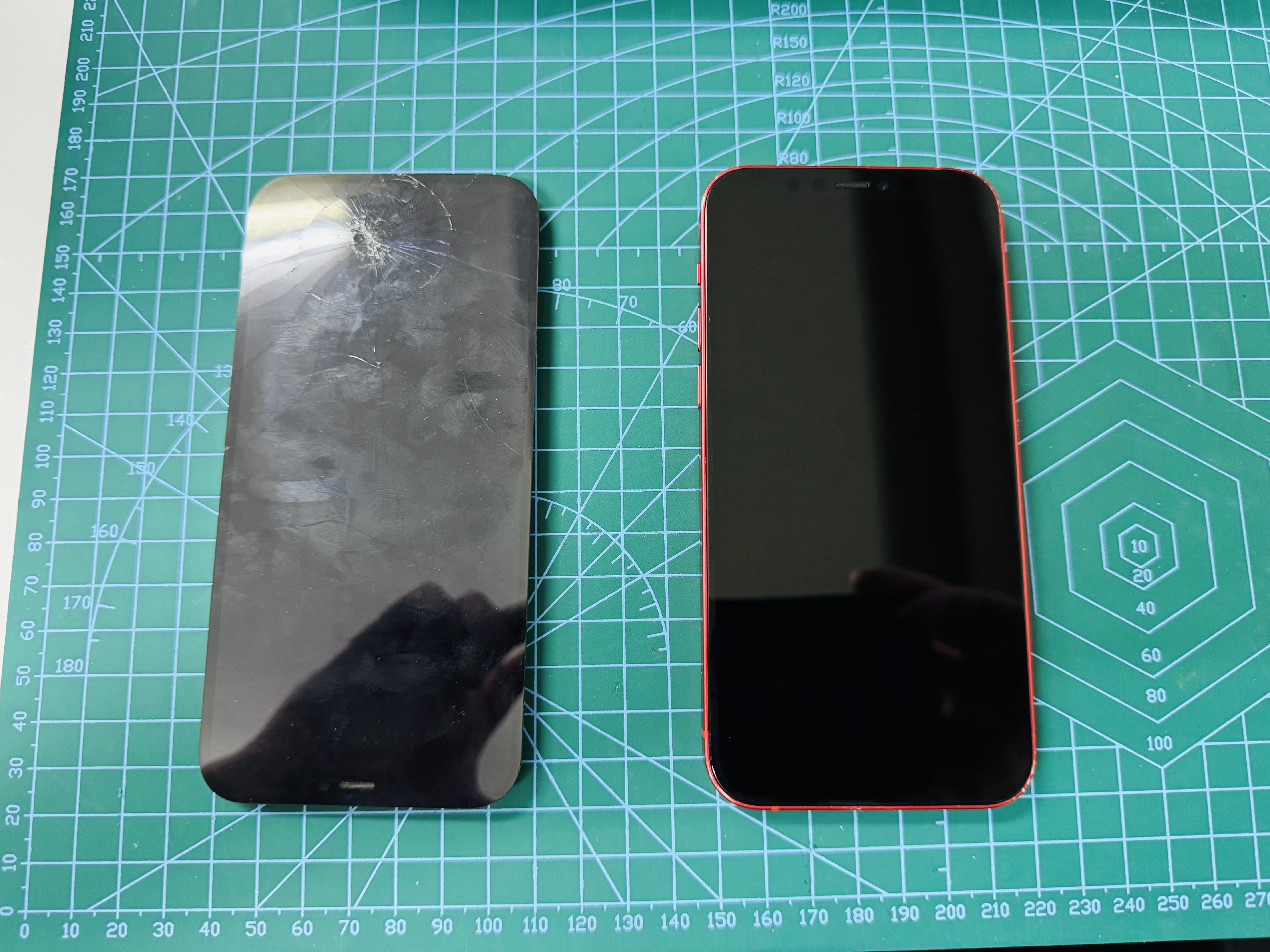 所沢店：iPhone12 フロントパネル交換修理を9,680円で実施しました！