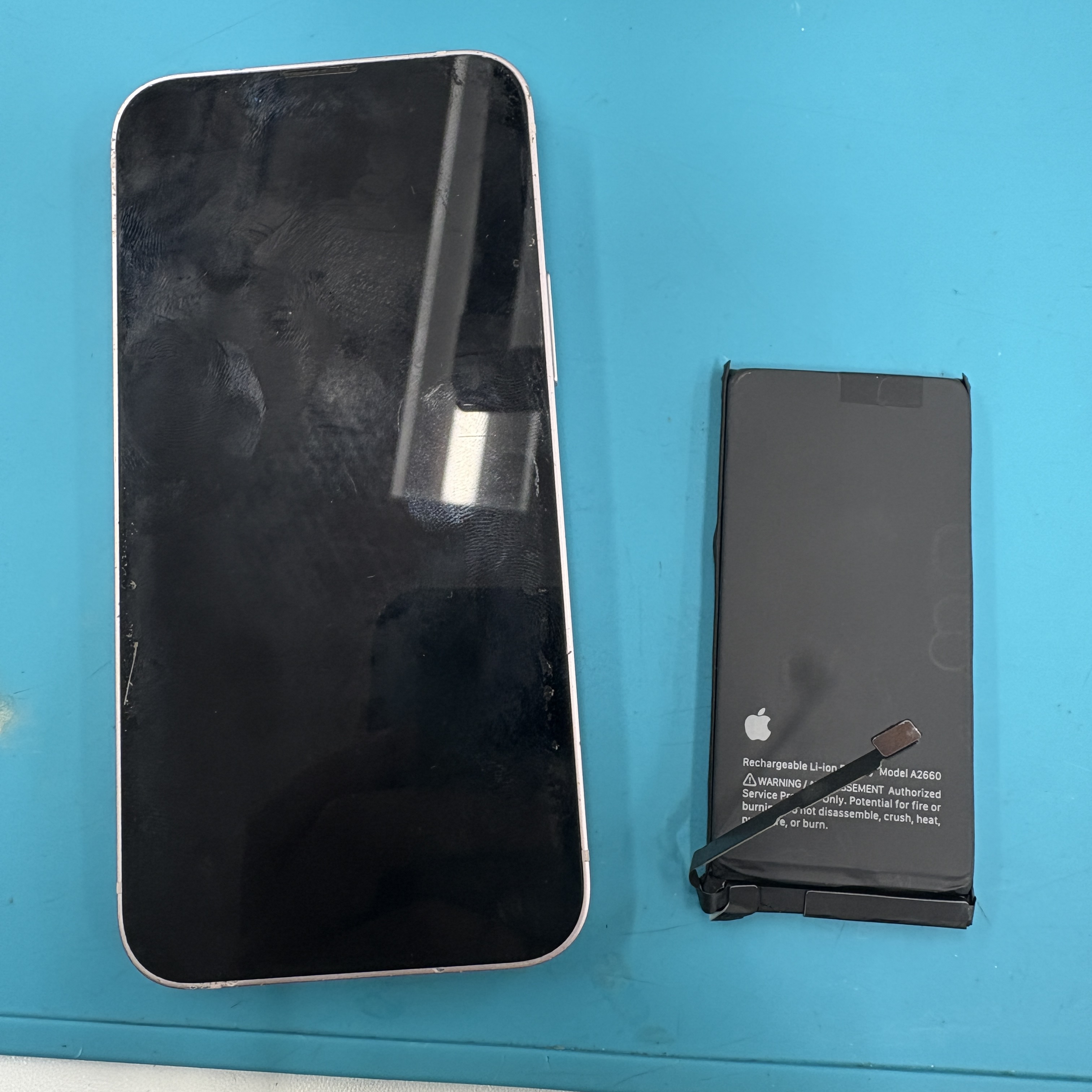 成東店：iPhone13 miniのバッテリー交換を行いました！