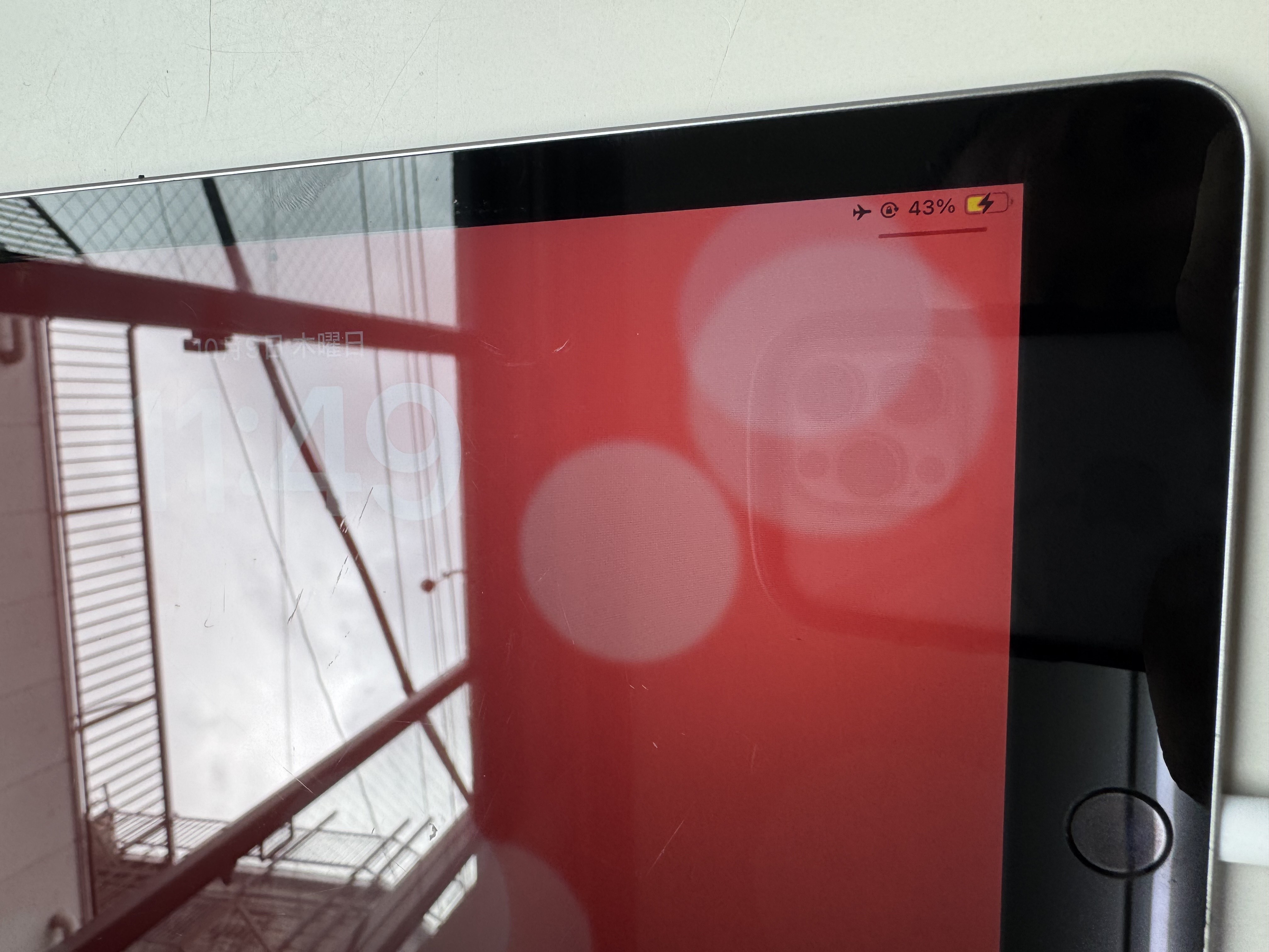 新小岩店【iPad6充電不良ドックコネクター交換修理】