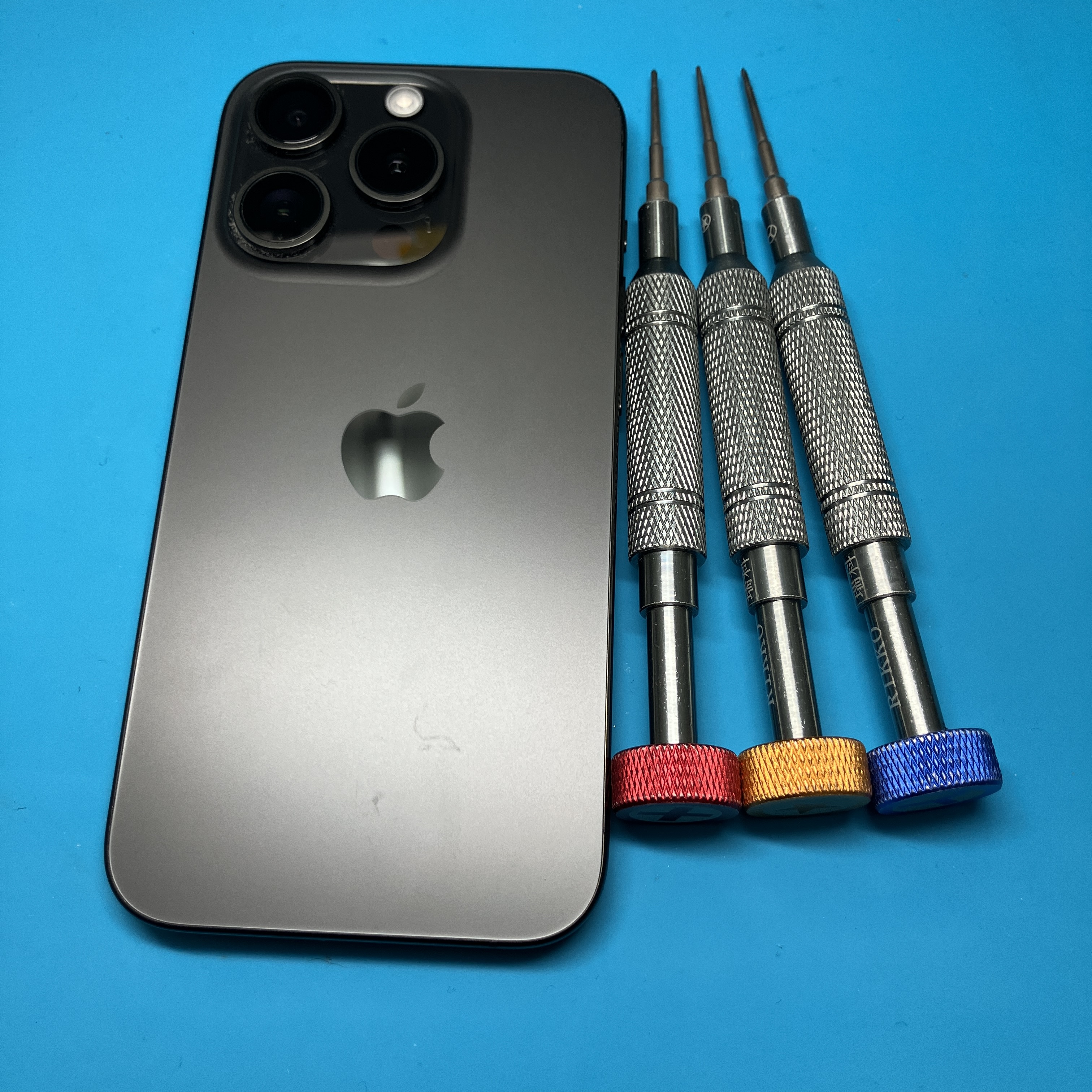 土浦店 iPhone15 Proの基盤修理を32,780円で対応！