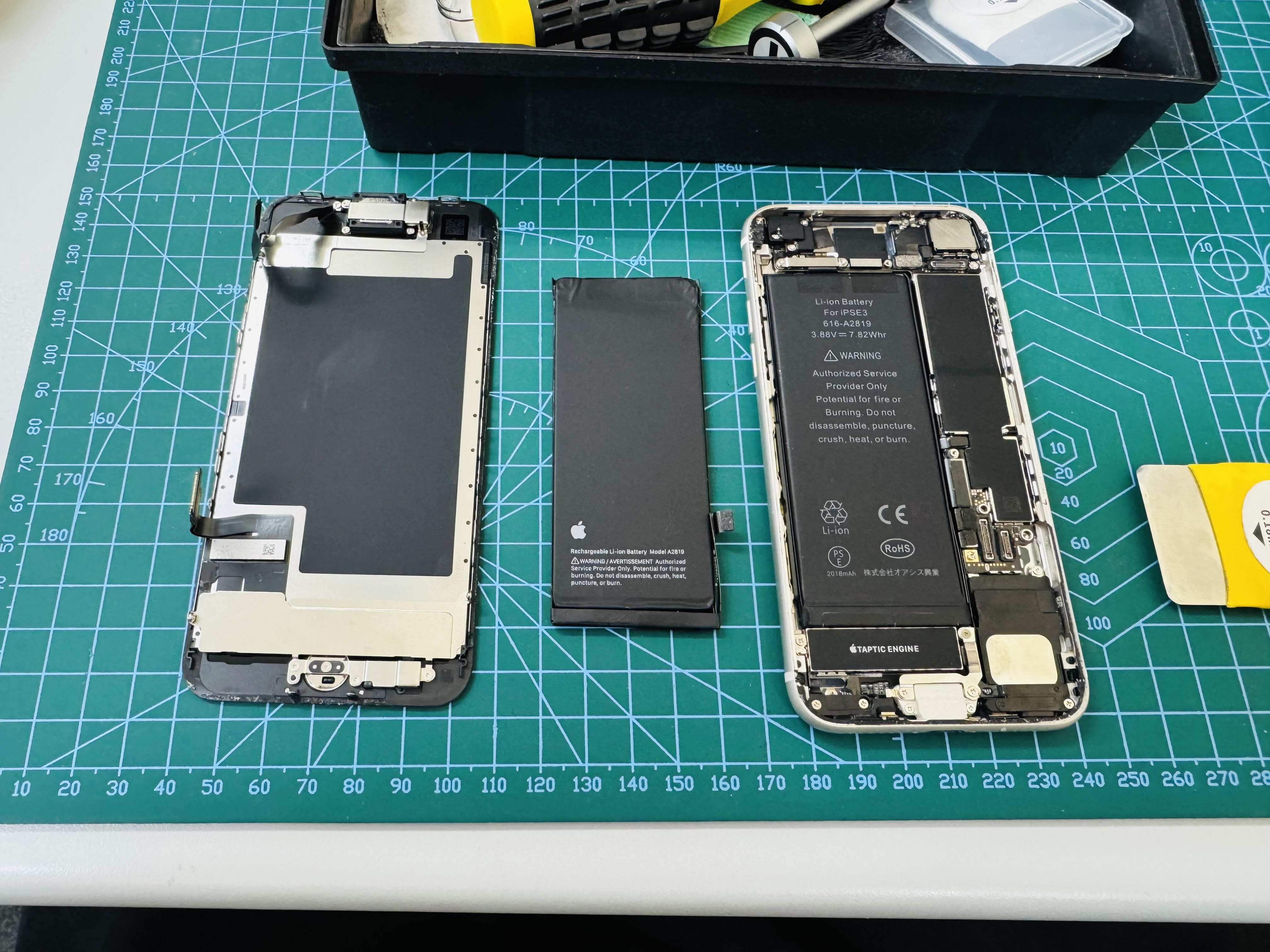 所沢店：iPhoneSE3 バッテリー交換修理を4,180円で実施しました！