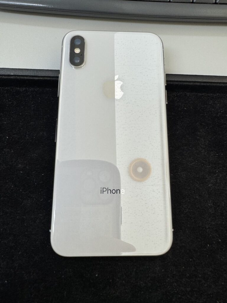 【所沢市からご来店】iPhone X 64GB シルバーの中古品を買取しました！バッテリー82％｜iPhoneステーション所沢店