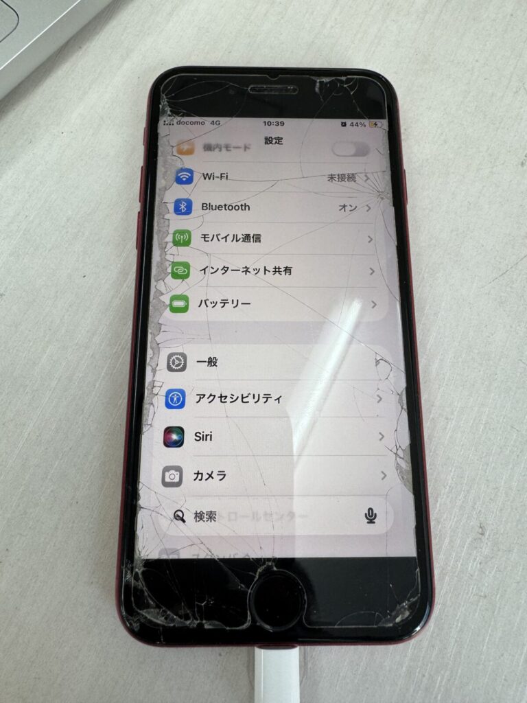 新小岩店【iPhoneSE第3世代減りが早いバッテリー交換修理】